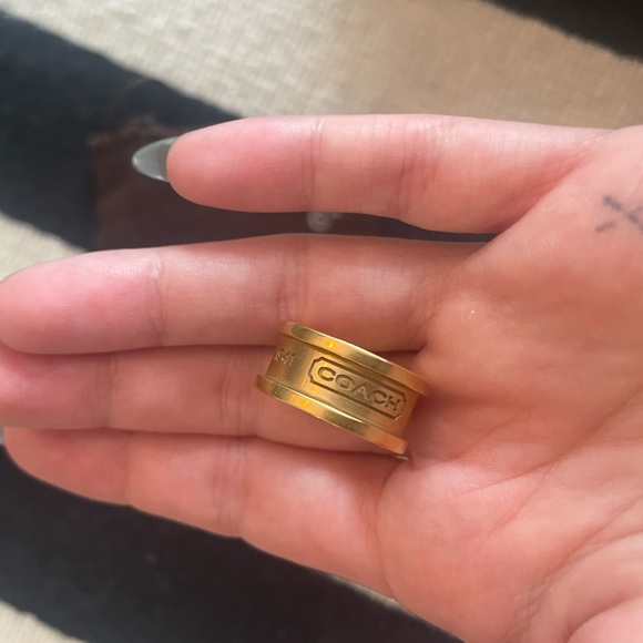 Coach Ring - Picture 2 of 5